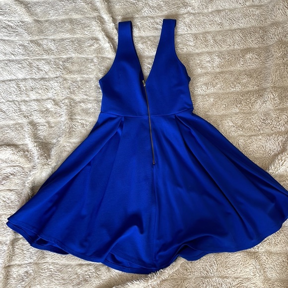BLUE DRESS - Picture 2 of 3